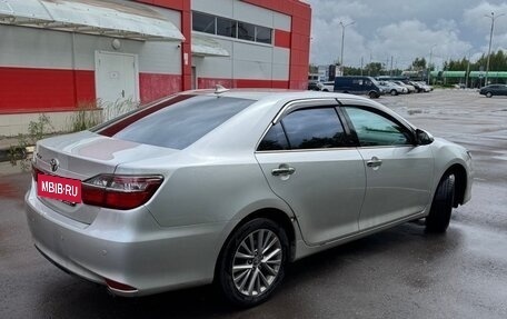 Toyota Camry, 2017 год, 1 720 000 рублей, 4 фотография
