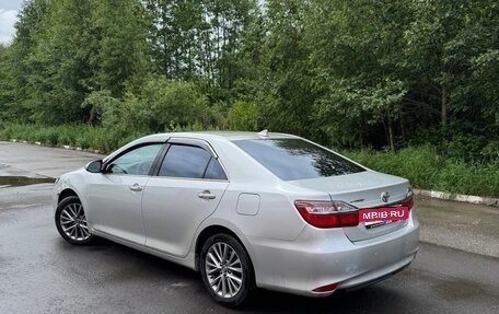 Toyota Camry, 2017 год, 1 720 000 рублей, 7 фотография