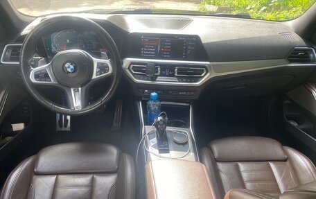 BMW 3 серия, 2019 год, 3 900 000 рублей, 9 фотография