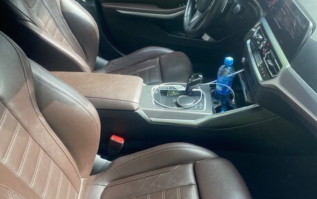 BMW 3 серия, 2019 год, 3 900 000 рублей, 13 фотография