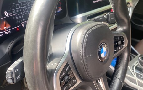 BMW 3 серия, 2019 год, 3 900 000 рублей, 21 фотография