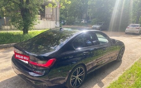 BMW 3 серия, 2019 год, 3 900 000 рублей, 14 фотография