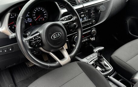 KIA Rio IV, 2021 год, 1 990 000 рублей, 6 фотография
