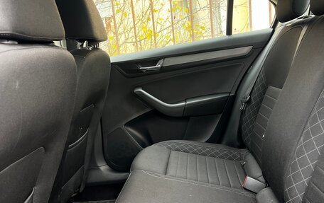 Skoda Rapid I, 2018 год, 1 100 000 рублей, 8 фотография