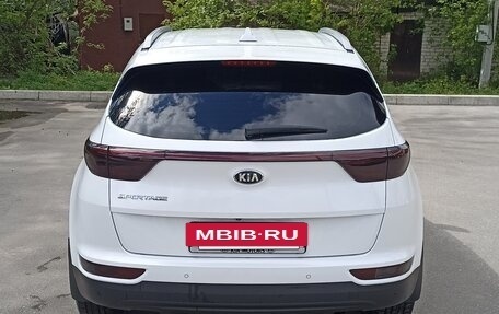 KIA Sportage IV рестайлинг, 2016 год, 1 750 000 рублей, 6 фотография