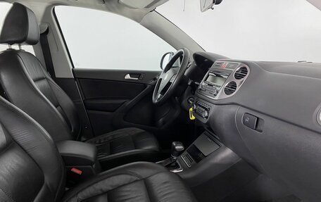 Volkswagen Tiguan I, 2010 год, 1 050 000 рублей, 13 фотография
