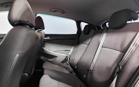 Hyundai Solaris II рестайлинг, 2013 год, 900 000 рублей, 15 фотография