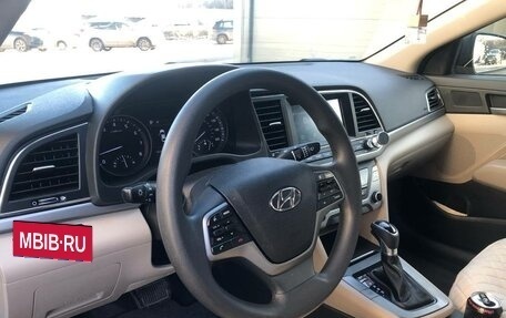 Hyundai Elantra VI рестайлинг, 2018 год, 1 340 000 рублей, 7 фотография