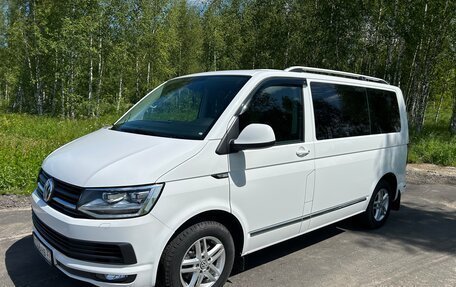 Volkswagen Multivan T6 рестайлинг, 2015 год, 4 500 000 рублей, 21 фотография