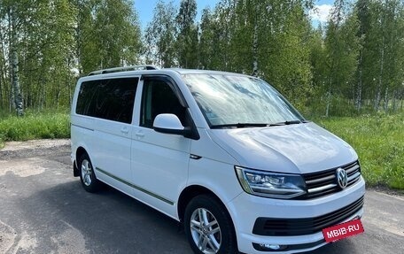 Volkswagen Multivan T6 рестайлинг, 2015 год, 4 500 000 рублей, 2 фотография