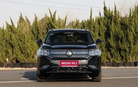 Volkswagen Teramont, 2025 год, 5 800 000 рублей, 2 фотография