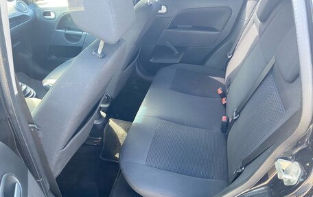 Ford Fiesta, 2006 год, 370 000 рублей, 11 фотография