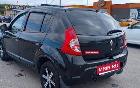 Renault Sandero I, 2013 год, 700 000 рублей, 6 фотография