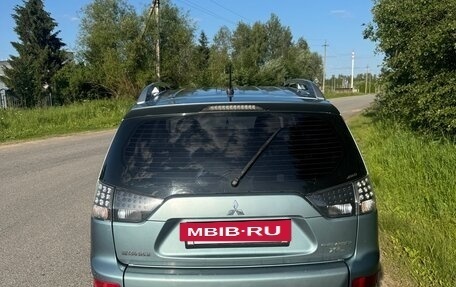 Mitsubishi Outlander III рестайлинг 3, 2008 год, 740 000 рублей, 5 фотография