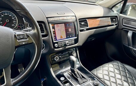 Volkswagen Touareg III, 2017 год, 3 630 000 рублей, 11 фотография