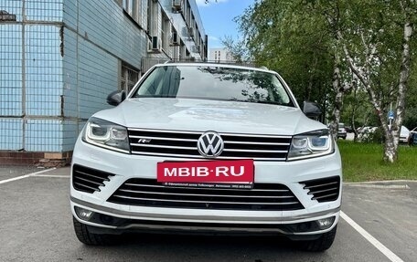 Volkswagen Touareg III, 2017 год, 3 630 000 рублей, 8 фотография