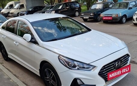 Hyundai Sonata VIII, 2019 год, 1 550 000 рублей, 2 фотография