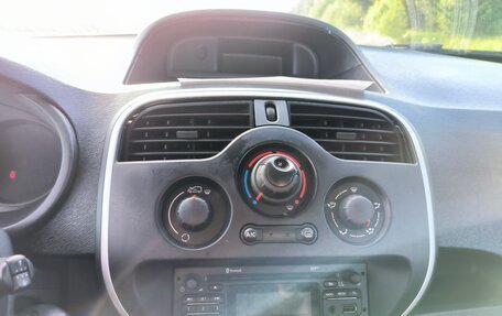 Renault Kangoo II рестайлинг, 2018 год, 1 440 000 рублей, 9 фотография