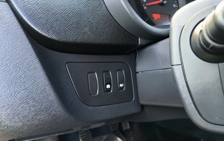 Renault Kangoo II рестайлинг, 2018 год, 1 440 000 рублей, 12 фотография