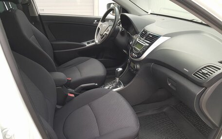 Hyundai Solaris II рестайлинг, 2012 год, 999 000 рублей, 11 фотография