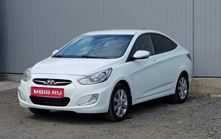 Hyundai Solaris II рестайлинг, 2012 год, 999 000 рублей, 2 фотография