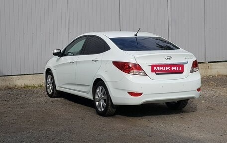 Hyundai Solaris II рестайлинг, 2012 год, 999 000 рублей, 4 фотография