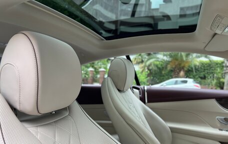Mercedes-Benz E-Класс, 2017 год, 4 950 000 рублей, 32 фотография