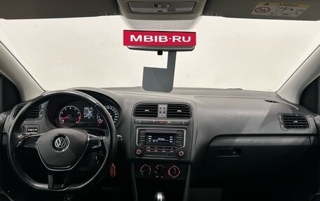 Volkswagen Polo VI (EU Market), 2016 год, 1 099 000 рублей, 17 фотография