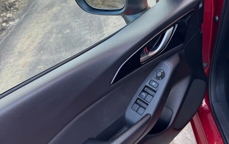 Mazda 3, 2014 год, 900 000 рублей, 7 фотография