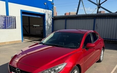 Mazda 3, 2014 год, 900 000 рублей, 2 фотография