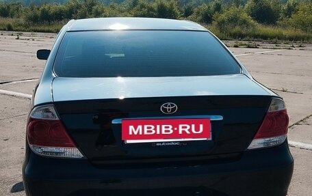 Toyota Camry V40, 2005 год, 743 000 рублей, 2 фотография