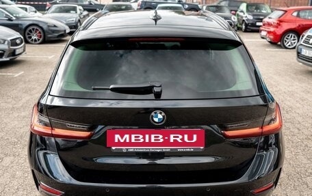 BMW 3 серия, 2022 год, 3 300 000 рублей, 7 фотография