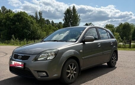 KIA Rio II, 2010 год, 600 000 рублей, 2 фотография