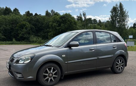 KIA Rio II, 2010 год, 600 000 рублей, 10 фотография