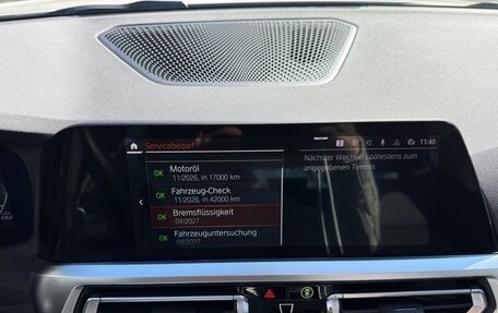 BMW 3 серия, 2022 год, 3 200 000 рублей, 13 фотография