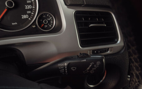Volkswagen Touareg III, 2011 год, 2 049 000 рублей, 15 фотография