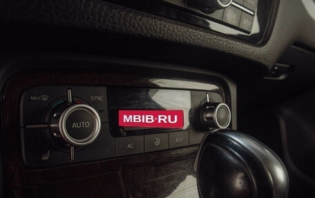 Volkswagen Touareg III, 2011 год, 2 049 000 рублей, 17 фотография
