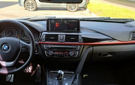 BMW 3 серия, 2013 год, 1 399 000 рублей, 11 фотография