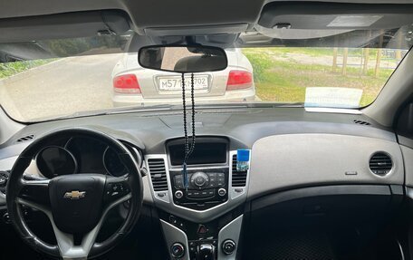 Chevrolet Cruze II, 2011 год, 750 000 рублей, 14 фотография