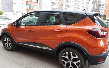 Renault Kaptur I рестайлинг, 2017 год, 1 300 000 рублей, 6 фотография