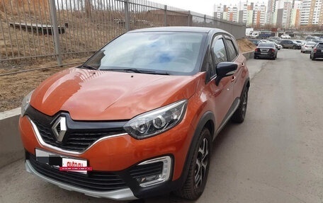 Renault Kaptur I рестайлинг, 2017 год, 1 300 000 рублей, 27 фотография