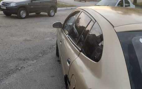 KIA Rio II, 2000 год, 170 000 рублей, 3 фотография
