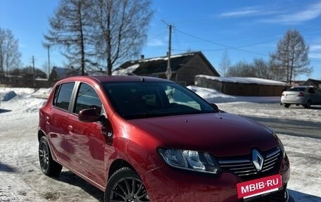 Renault Sandero II рестайлинг, 2016 год, 890 000 рублей, 10 фотография