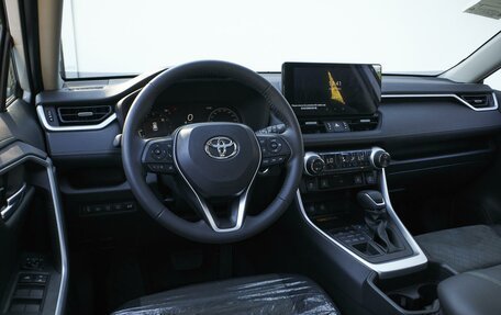 Toyota RAV4, 2024 год, 4 249 000 рублей, 10 фотография