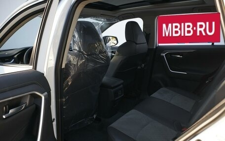 Toyota RAV4, 2024 год, 4 249 000 рублей, 15 фотография