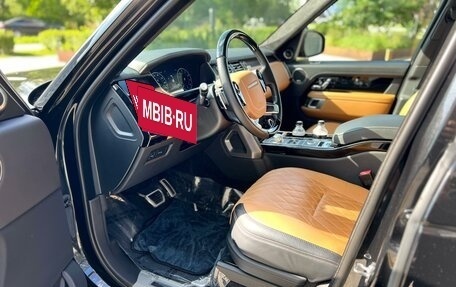 Land Rover Range Rover IV рестайлинг, 2021 год, 12 000 000 рублей, 5 фотография