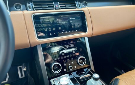 Land Rover Range Rover IV рестайлинг, 2021 год, 12 000 000 рублей, 16 фотография