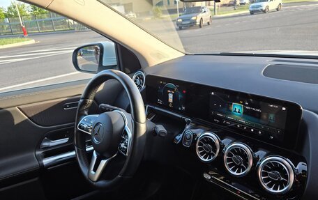 Mercedes-Benz GLA, 2020 год, 3 300 000 рублей, 11 фотография