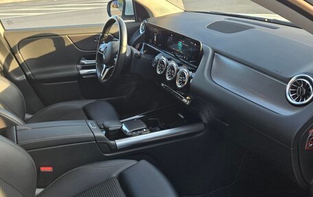 Mercedes-Benz GLA, 2020 год, 3 300 000 рублей, 14 фотография