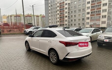 Hyundai Solaris II рестайлинг, 2021 год, 1 600 000 рублей, 4 фотография